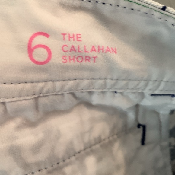 Women’s Lilly Pulitzer The Callahan Shorts Navy Blue w/White Elephants Sz. 6 - Picture 3 of 7